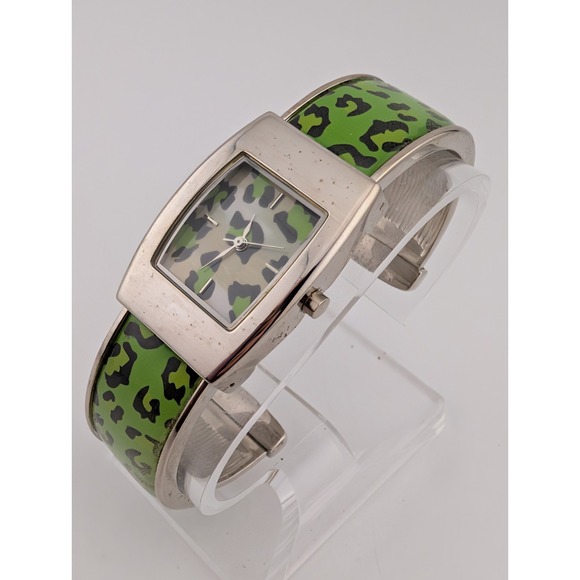 Vernier Green Leopard Print Watch Women 25mm Case Bangle Band- New Battery - Picture 2 of 8